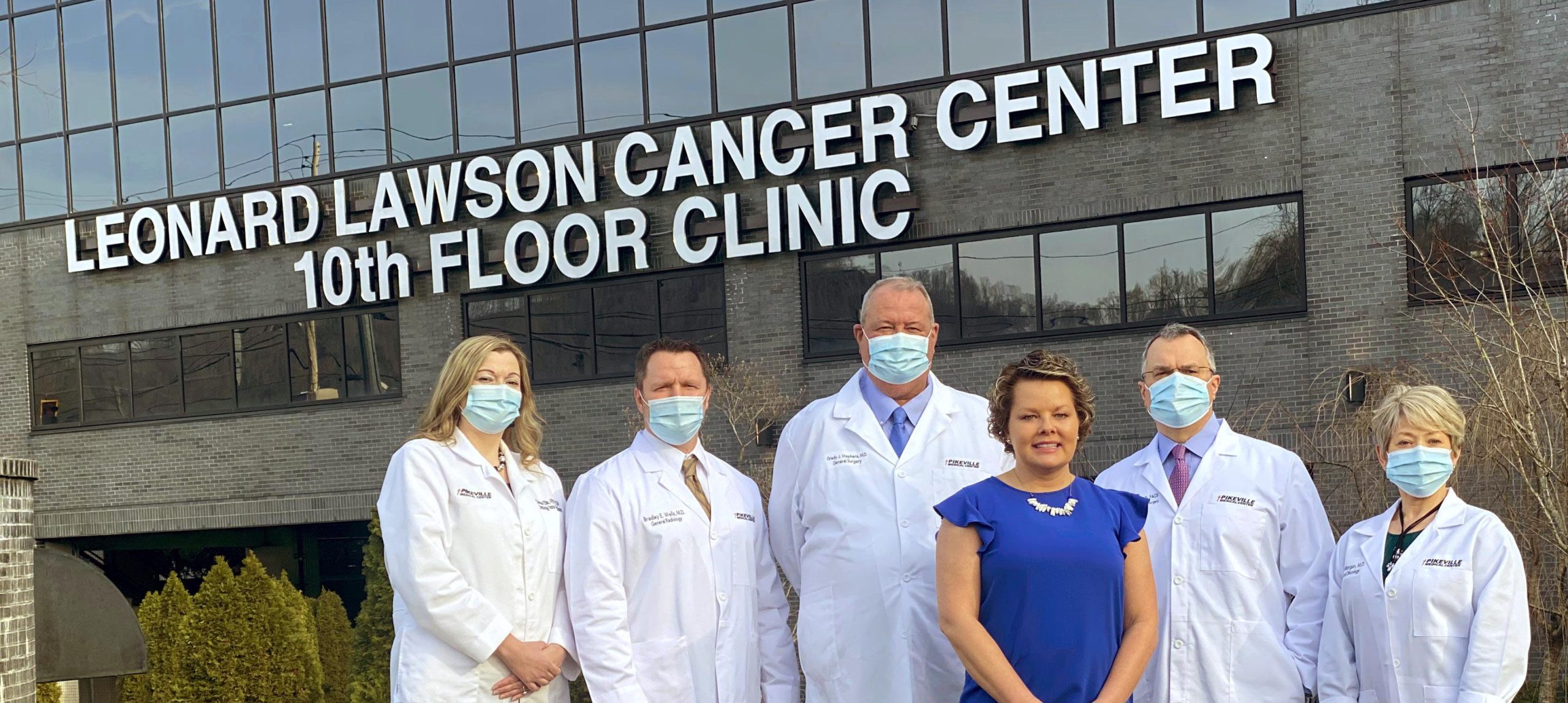 Photo of Cheryl Preece with her Medical Team